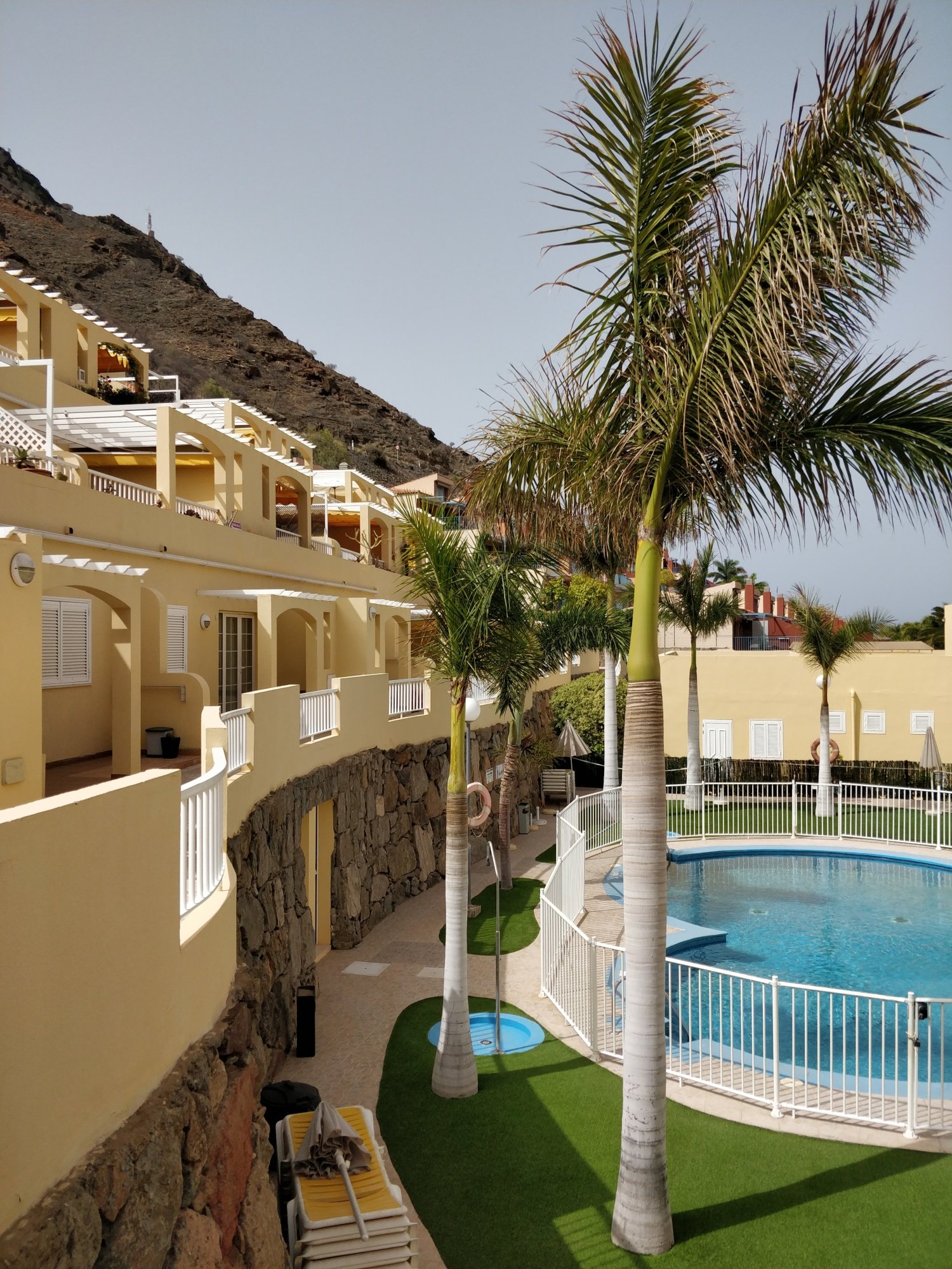 The complex and its pool, under the hills of Mogán